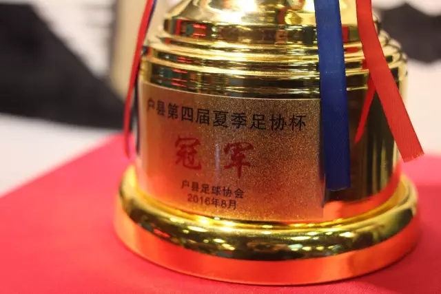 克罗地亚后卫：凯恩是足球运动的大师 我们已准备好和英格兰交手